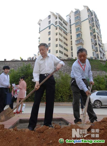 點擊圖片分享到上海灘微博