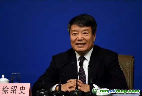 徐紹史主任出席記者會介紹經濟社會發展情況